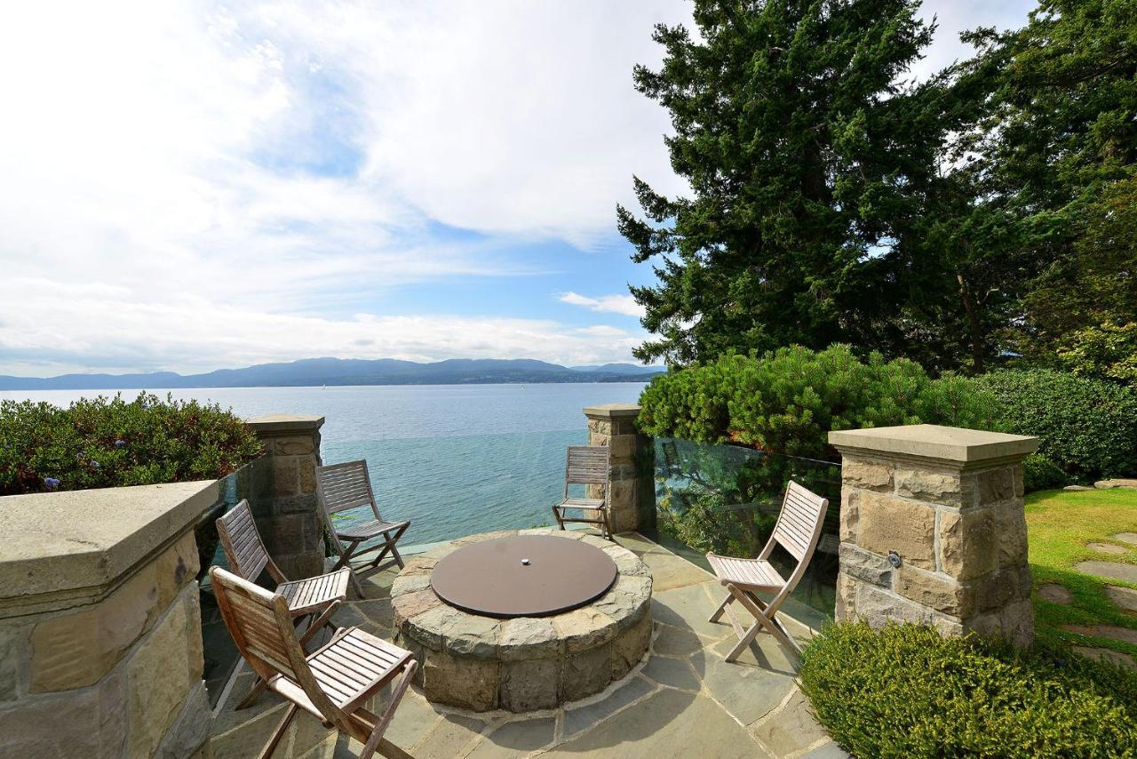 Oceanside Lodge On Saanich Inlet North Saanich Buitenkant foto